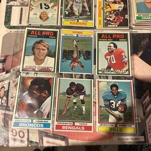 Vintage NFL 1974 Trading  30Cards Collection